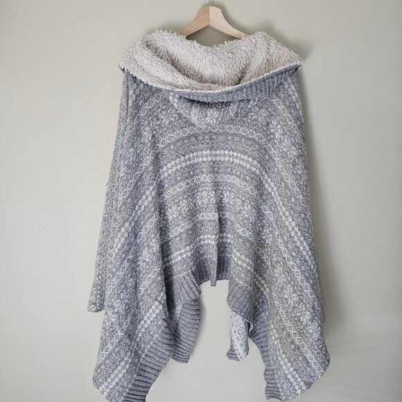 Aerie Hooded Sweater Shawl/Cape - Grey/White - One Size - Picture 2 of 9